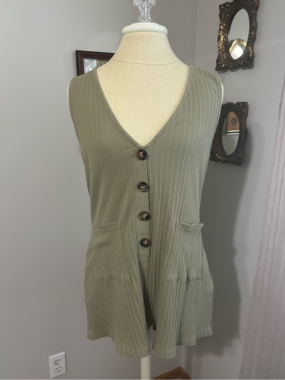 Button-Front V-Neck Sleeveless Romper in Olive